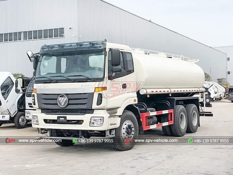 Foton 6X4 Water Truck - Front Left Truck